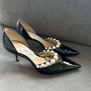 Jimmy Choo patent black pump with pearl detail. 65mm
